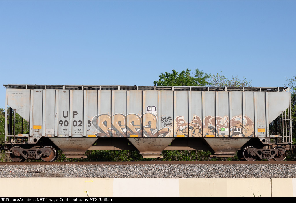 UP 90025